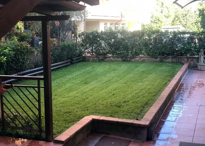 Garden House Cristina 5 Terre Специя